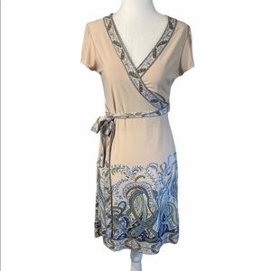 BCBGMaxAzria Paisley V Neck Mini Dress size Small